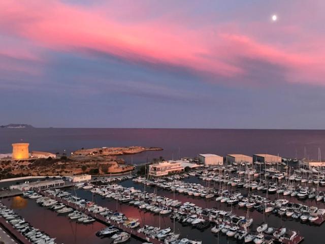 La Isleta Sea View Beach Apartment - Front Line El Campello Bagian luar foto
